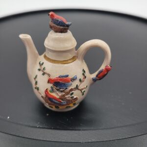 Burton & Burton Red Robin Miniature Teapot 3"